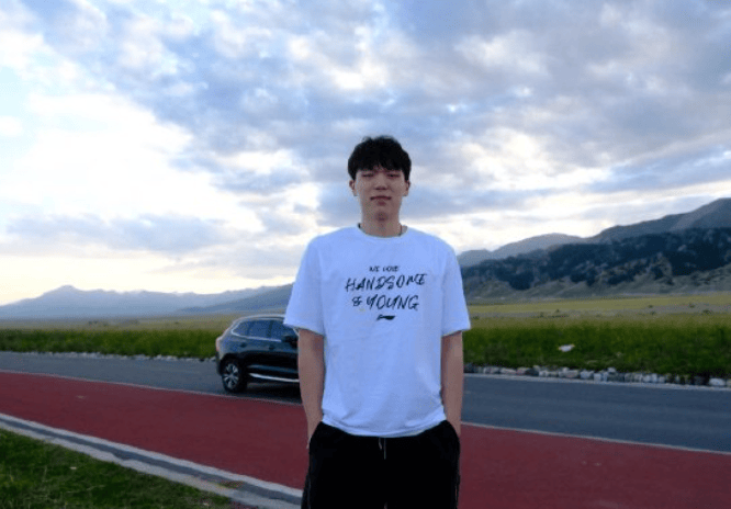 中国球员杨 中国球员杨