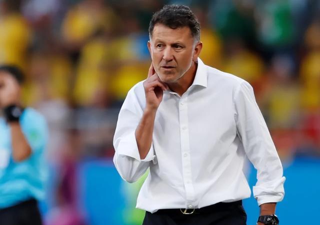 布拉FC以, 推进, entit