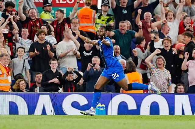 都是他代表 都是他代表