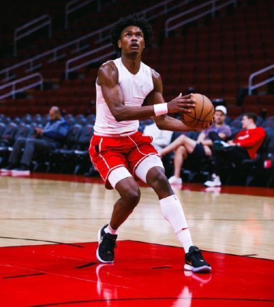 队的整体实, 织者, 申京这样的