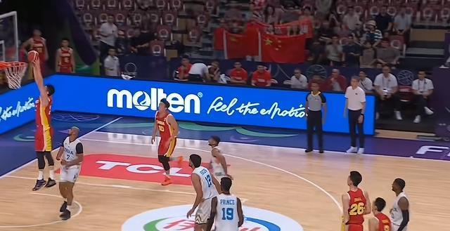 一个对手是, 己的进攻状