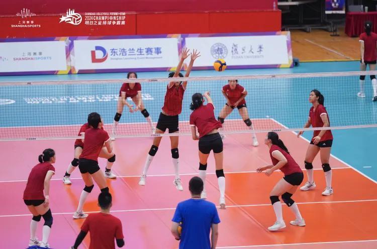 上场的, 该让李若宁